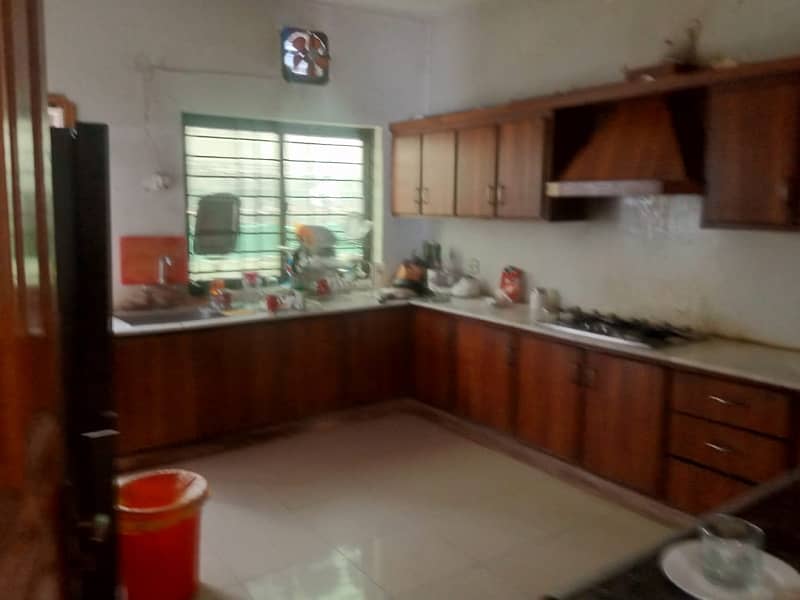 F-8 Beautiful House 1/Kanal Very Reasonable Rent Contact Us More Details 3