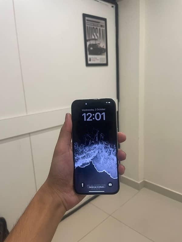 Iphone 15 Pro (128 Gb ) Sim Time Available 7