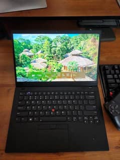 Lenovo X1 Carbon i7 10th gen 16gb RAM 256gb SSD 2k resolution