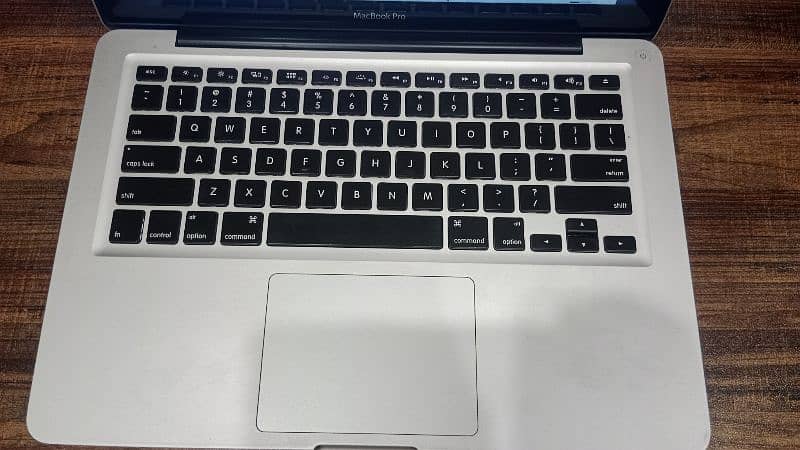 Apple MacBook Pro 8/500 Model 2012 6