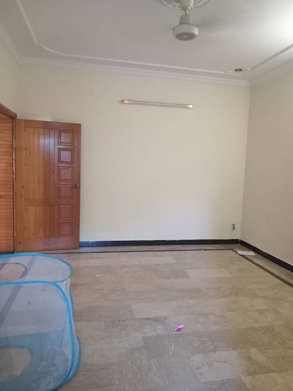 10 Marla ground portion for Rent in G-13/2 5