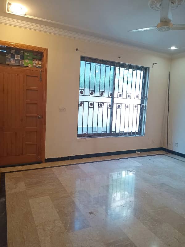 10 Marla ground portion for Rent in G-13/2 7