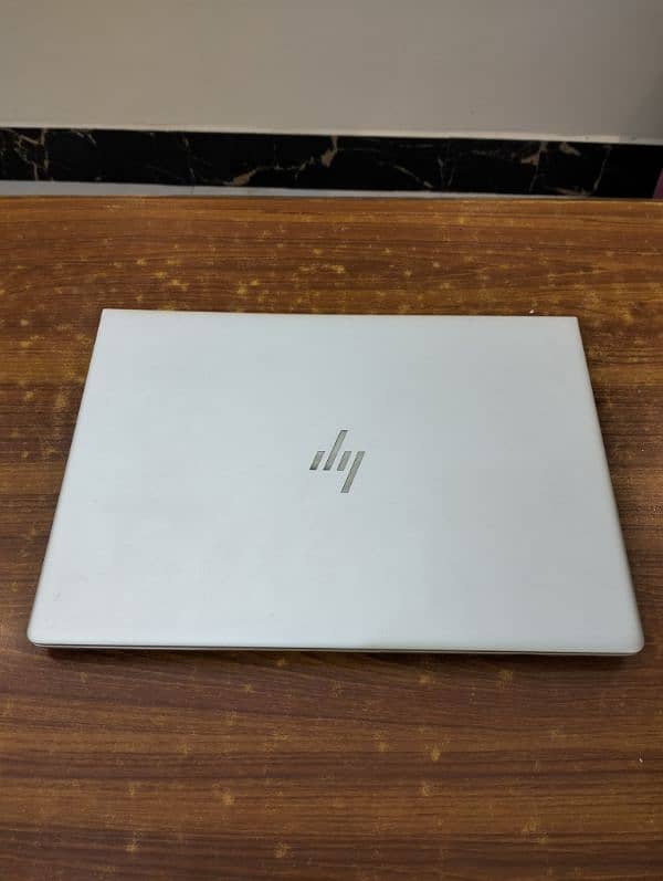 HP laptop Elitebook 2