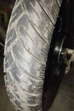 Yamaha ybr tyre