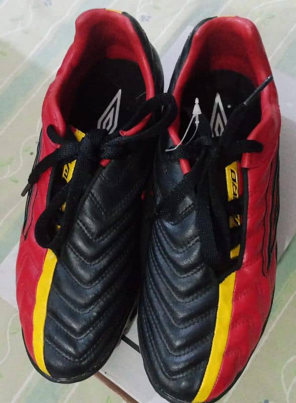 football shoes 4