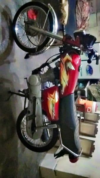 Honda 125 for sale first hand used original documents 1