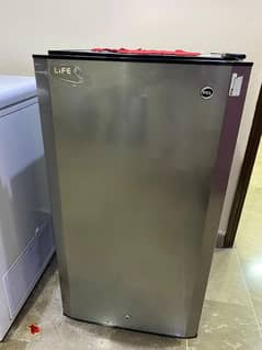 PEL REFRIGERATOR