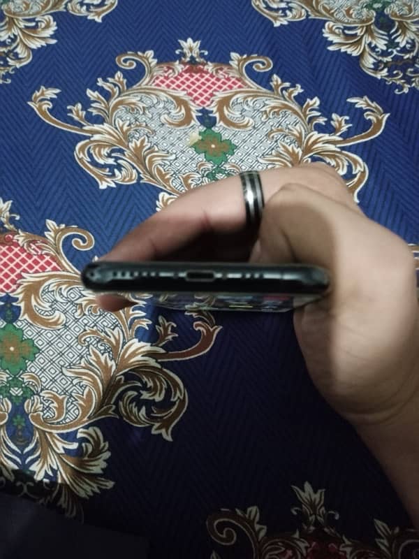 iPhone 11 pro 13