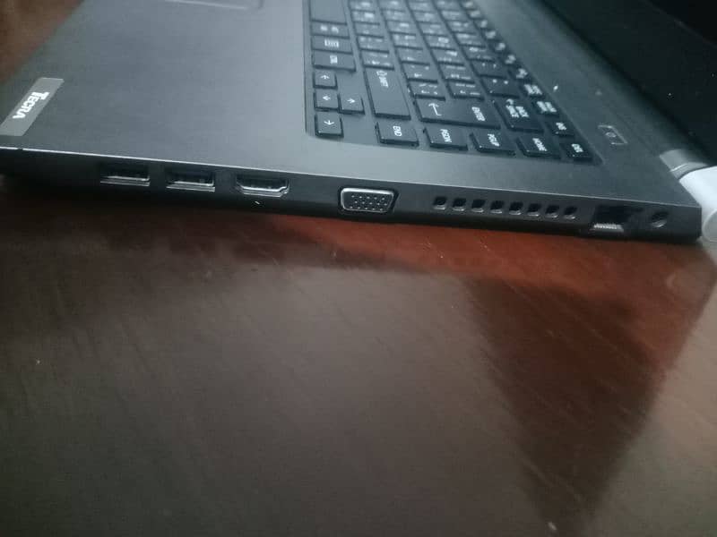 Toshiba Dynabook Satellite Pro 2