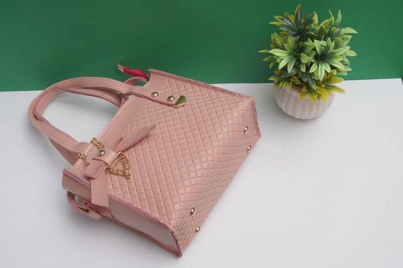 woman's PU leather textured hand bag 4