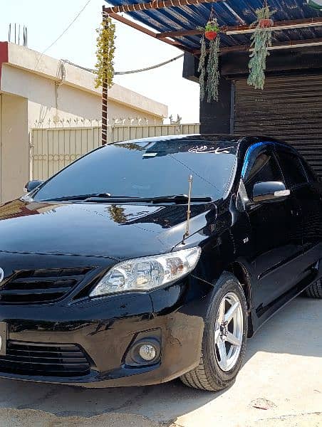 Toyota Corolla GLI 2014 3