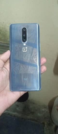 One plus 8 non pta / no patch / memory 8/128 condition 10/9