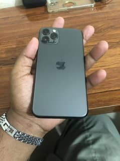 I phone 11 pro 0