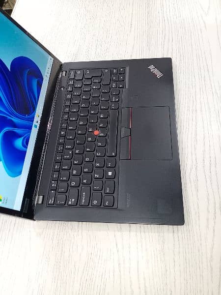 Lenovo Thinkpad x13 core i7 10th gen quadcore 13.3 inch 1080p display 6