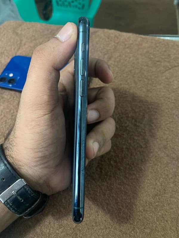 Iphone 11 pro 256GB Non Pta(Zong sim working) 10/10 condition 1