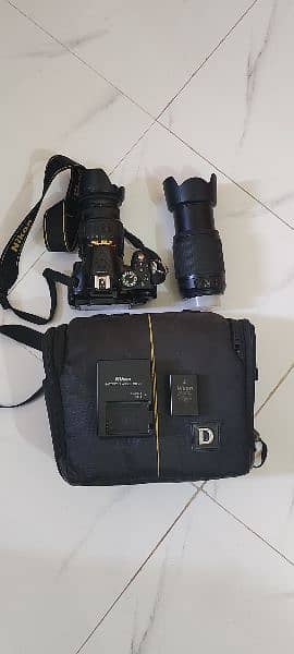 Nikon D5200 for urgent sale 6