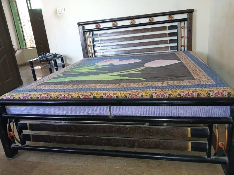 king size bed for sale in bahawalpur 3