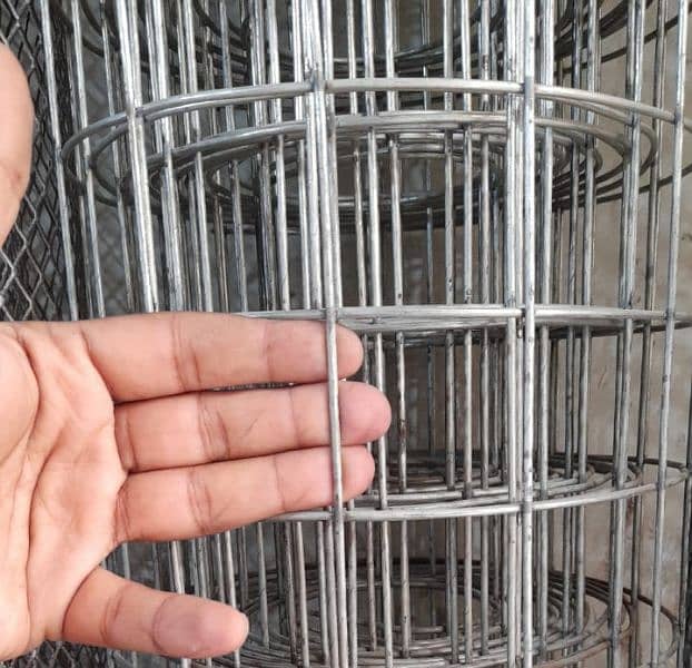 Razor wire Barbed wire Chain Link Fence China Barfi Jali Welded Mesh 14