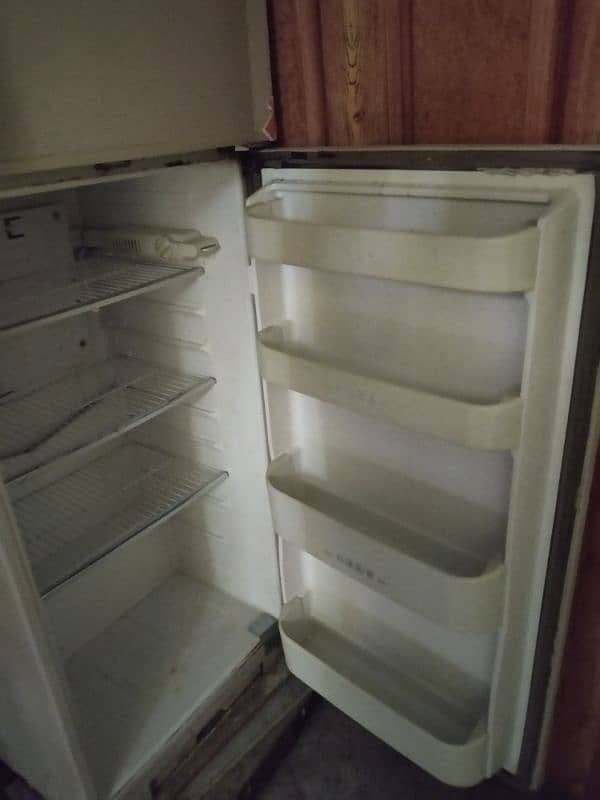 Downlance Fridge Not Working 1