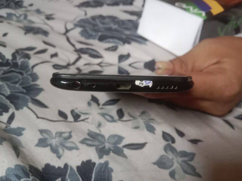 vivo y81 condition 10 /10 4