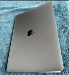 MacBook Pro 2017 0