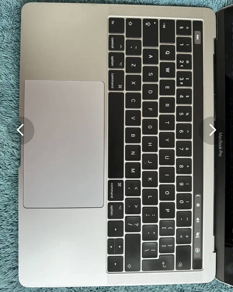 MacBook Pro 2017 1