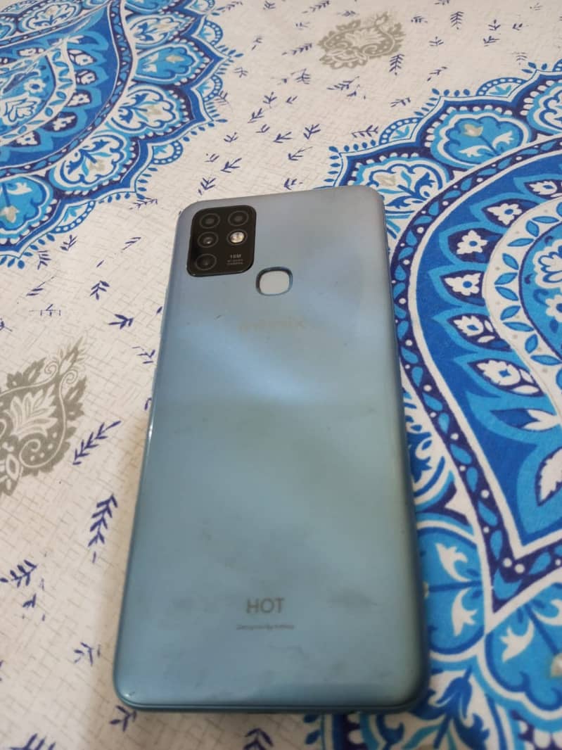 infinix hot 10 4/64 4