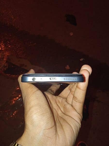 Itel P40 mobile condition 10/10 ram 4128 2