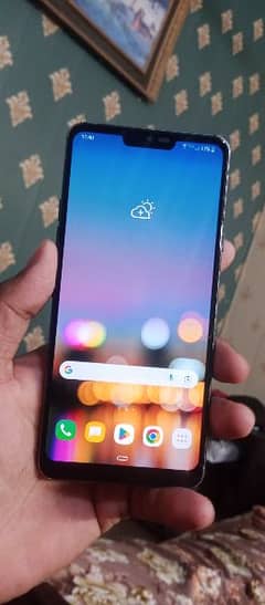 LG g7 thinq. . . . 7 months use 0