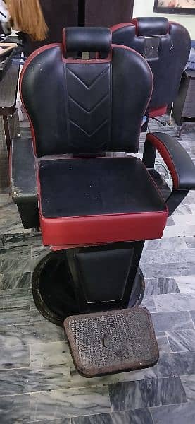 Salon Chair / Parlor Chair / Makeup Chair 1