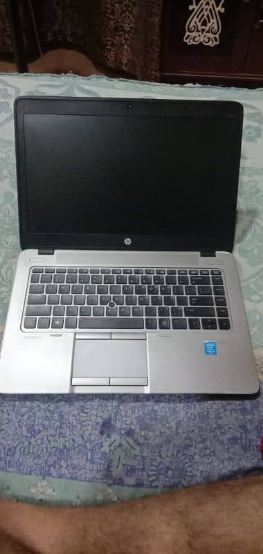 HP i5 0