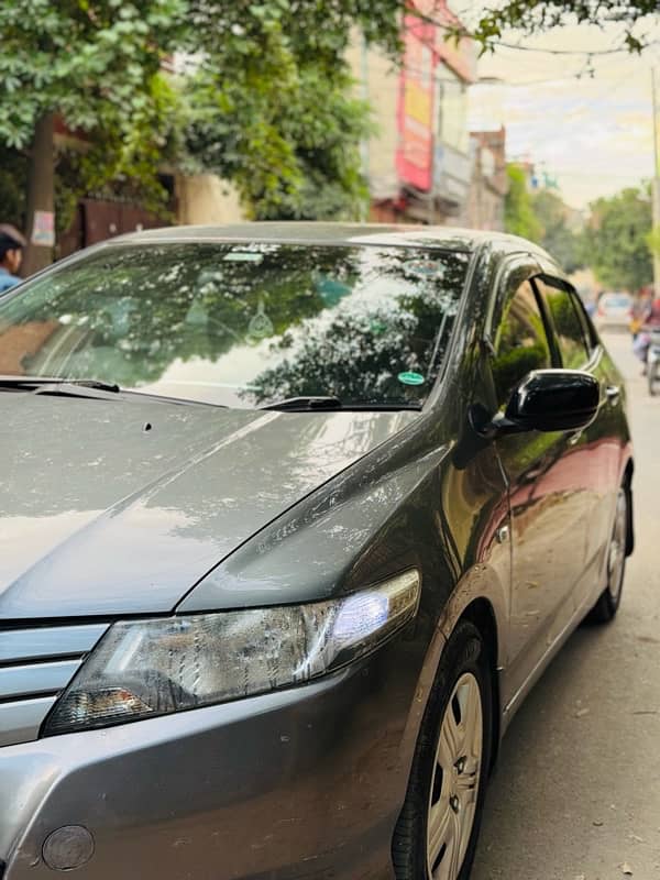 Honda city available for rent 1