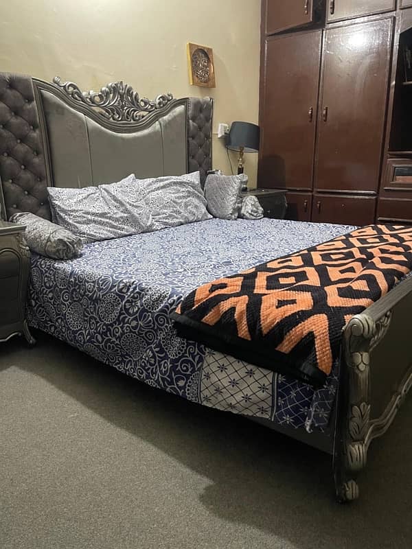 grey colour bed set 8