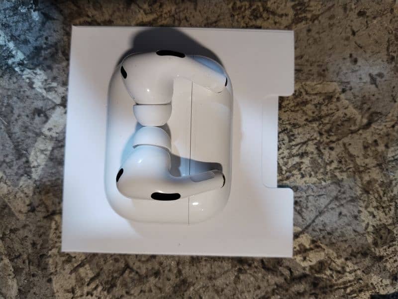 Airpods pro 4