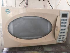 microwave oven