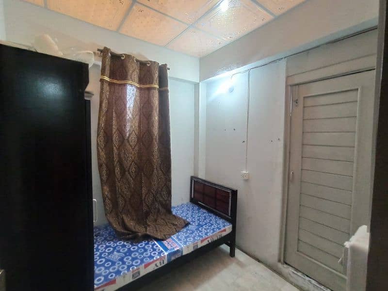 Single Room available in Girls Hostel i-8/3 6