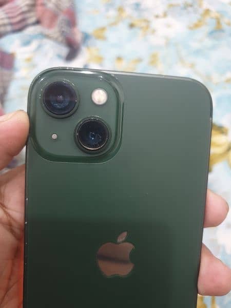 i phone 13 / 128 gb / 89 battery /green colour 10/9 Condition ( JV ) 3