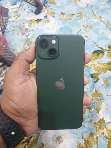 i phone 13 / 128 gb / 89 battery /green colour 10/9 Condition ( JV ) 4