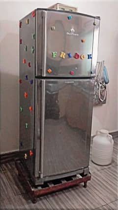 Excellent condition Medium Refrigerator Dawlance