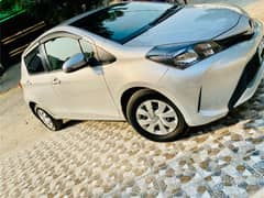 Toyota Vitz 2015