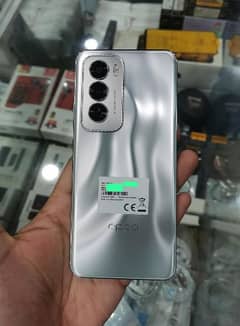 OPPO Reno 12 5G (12gb/512gb) 11 months warranty 10/10 condition