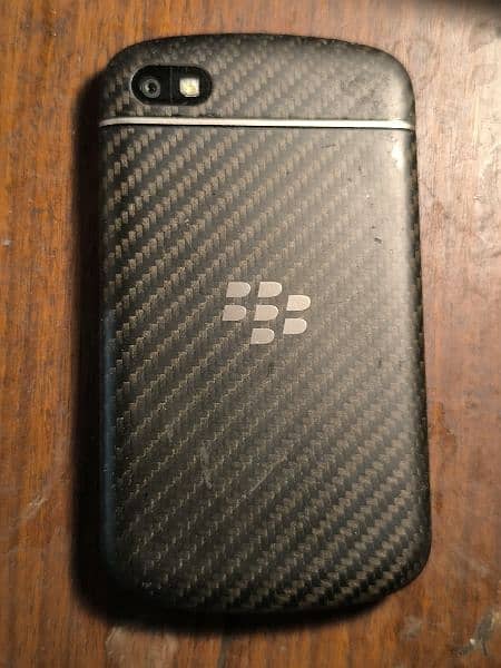 Blackberry Q10 Black 2