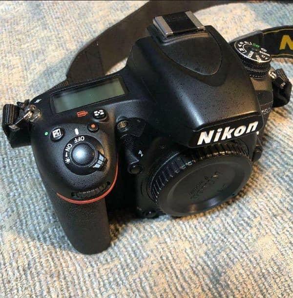 DSLR Nikon 750D camera 3