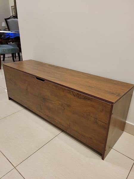 ottoman/ Bench 4