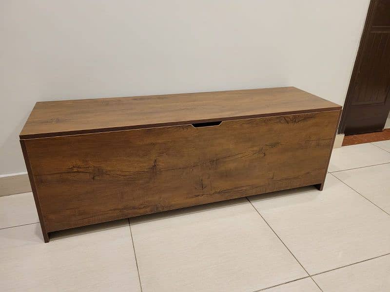 ottoman/ Bench 5