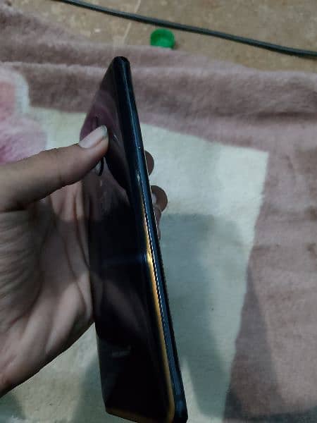 OnePlus 7t Pro Mclaren Edition 3