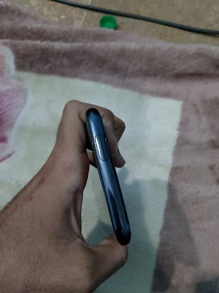 OnePlus 7t Pro Mclaren Edition 4