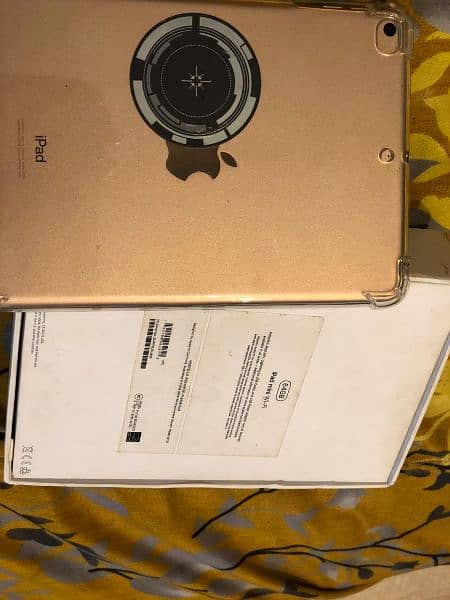 IPAD MINI 5 64 WITH BOX 2