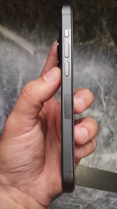 iPhone 15 pro black titanium Factory unlock