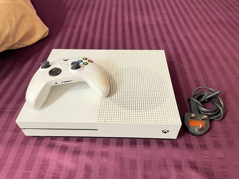 Xbox one S - 1TB With series S controller 1